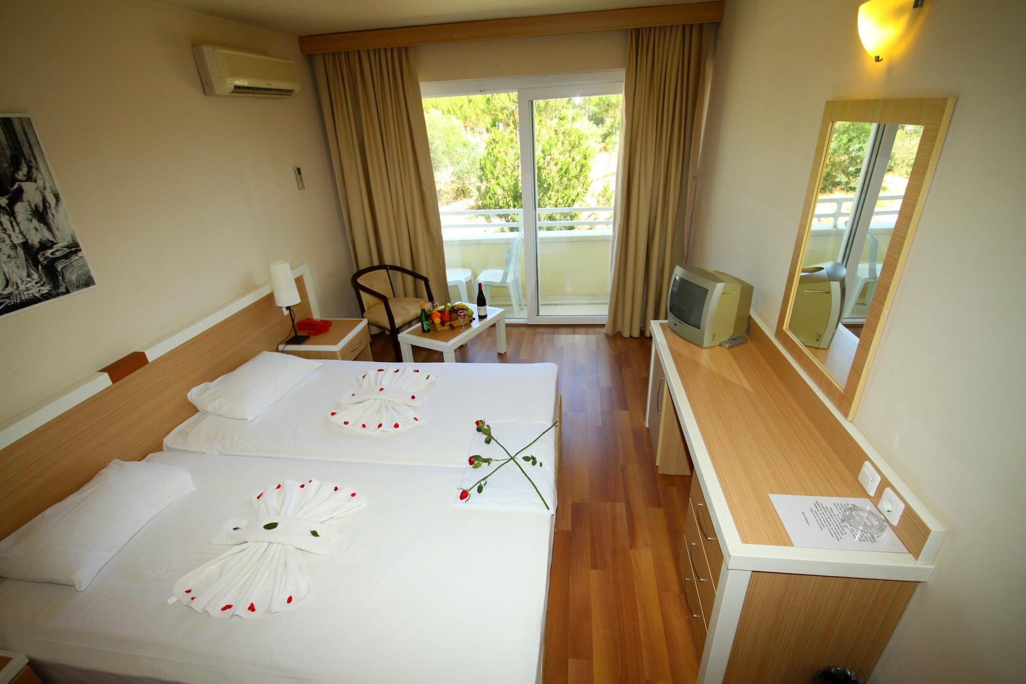 Tuntas Beach Hotel Altinkum Дидим Экстерьер фото